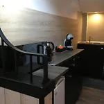 Le Petit Hameau De - 4 Pers Chic Et Charme Au Coeur De - Classe 3 Etoiles شانتييّي