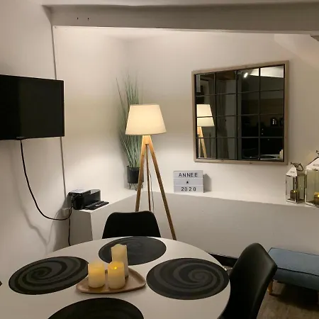 شقة Le Petit Hameau De - 4 Pers Chic Et Charme Au Coeur De - Classe 3 Etoiles *