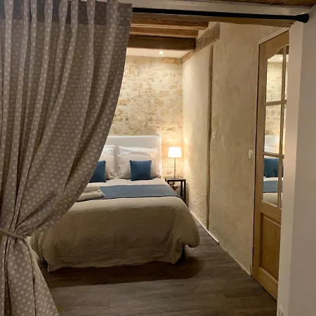 Le Petit Hameau De - 4 Pers Chic Et Charme Au Coeur De - Classe 3 Etoiles * 尚蒂伊