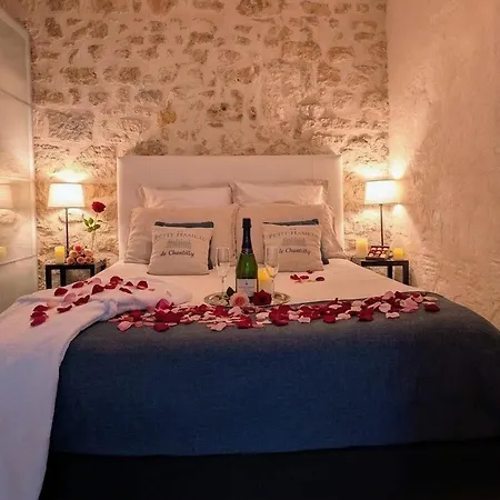 Le Petit Hameau De - 4 Pers Chic Et Charme Au Coeur De - Classe 3 Etoiles