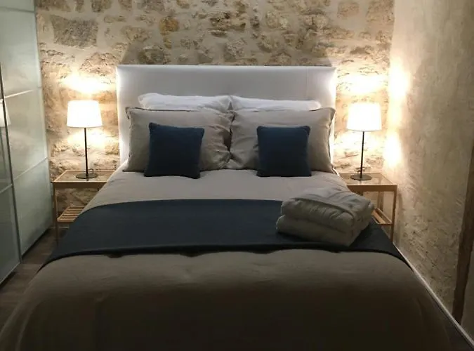 Le Petit Hameau De - 4 Pers Chic Et Charme Au Coeur De - Classe 3 Etoiles * Chantilly