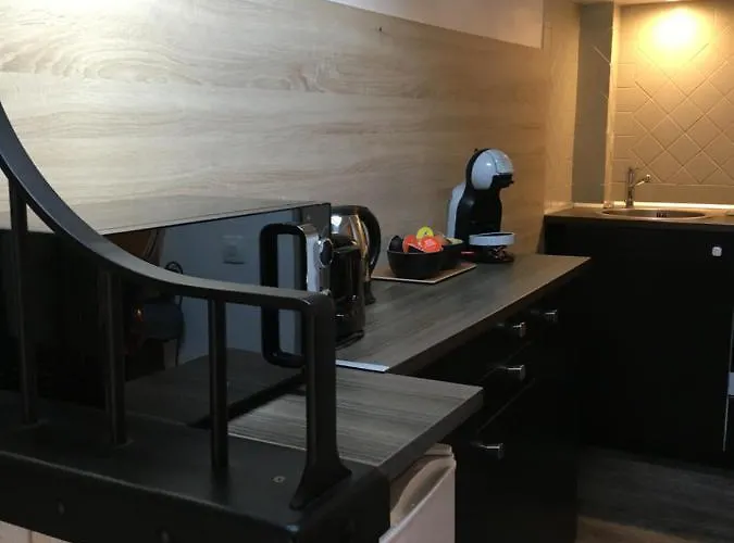 Le Petit Hameau De - 4 Pers Chic Et Charme Au Coeur De - Classe 3 Etoiles Chantilly